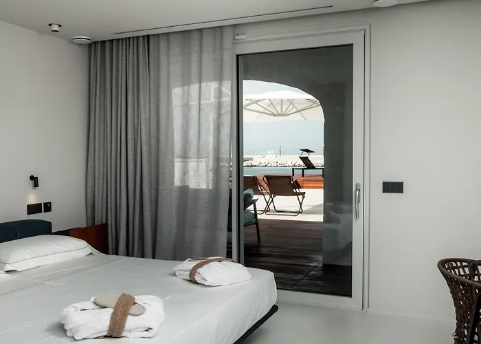 Le 3 Di Tuccino فندق بولينيانو آ ماري