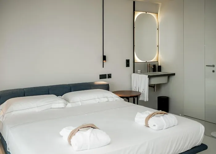 Le 3 Di Tuccino بولينيانو آ ماري