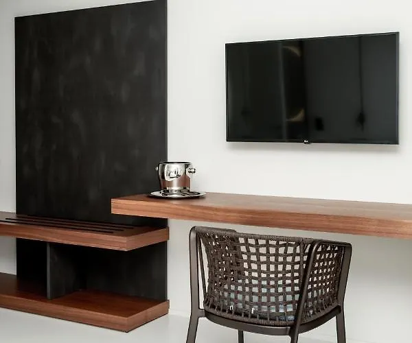 Le 3 Di Tuccino بولينيانو آ ماري