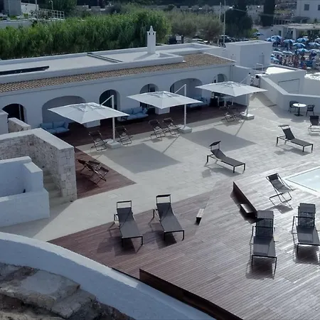 Le 3 Di Tuccino Hotell *